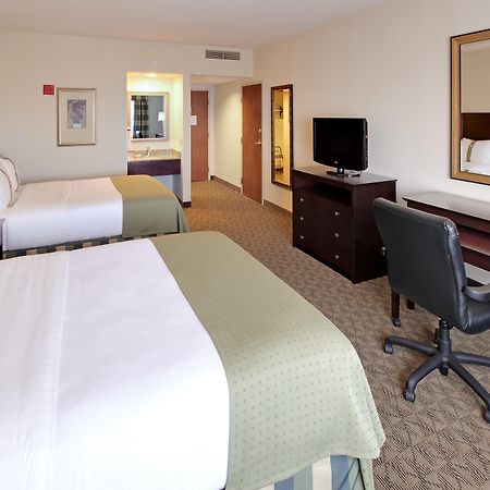 Holiday Inn Springdale-Fayetteville Area By Ihg Exterior photo