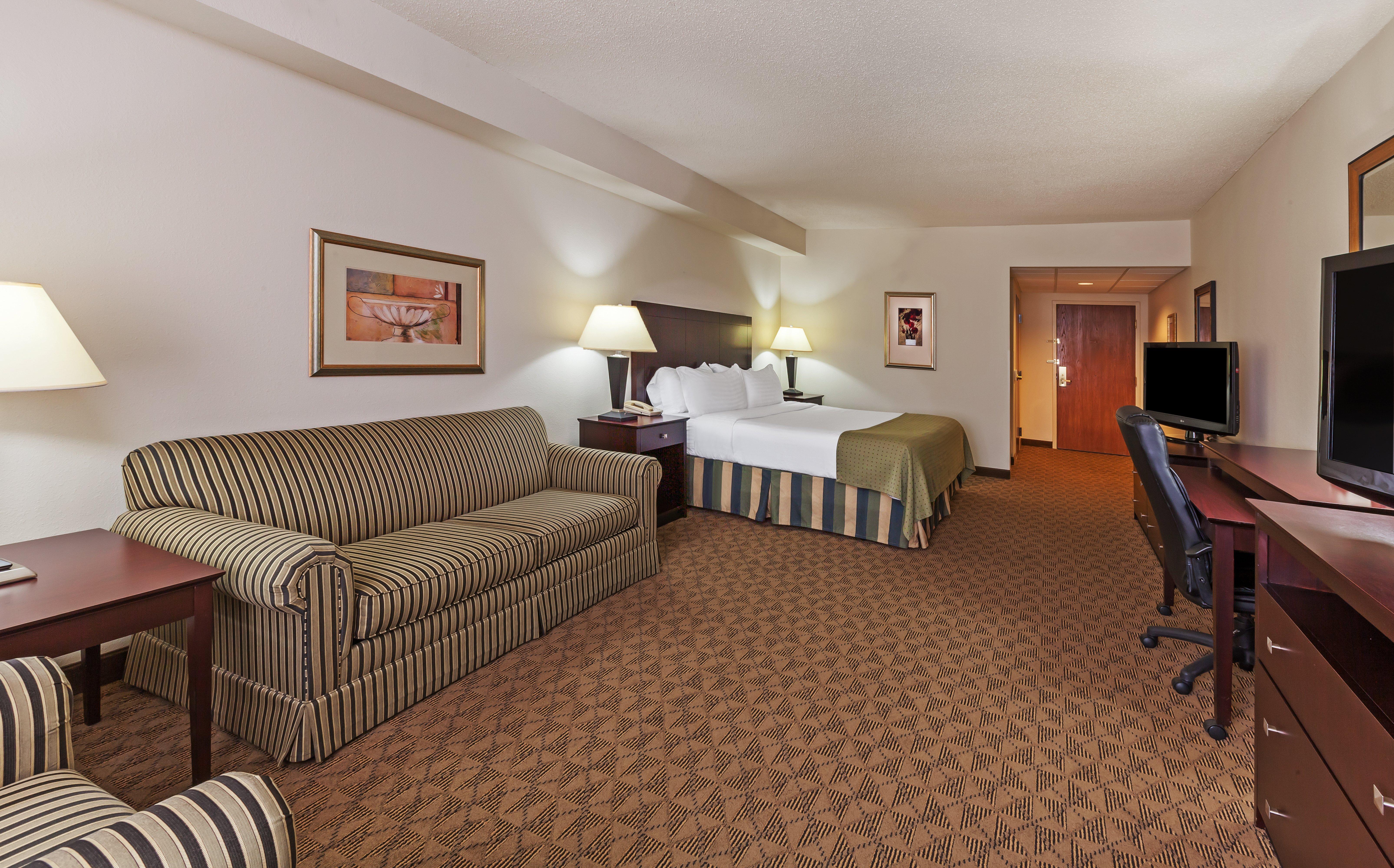 Holiday Inn Springdale-Fayetteville Area By Ihg Exterior photo