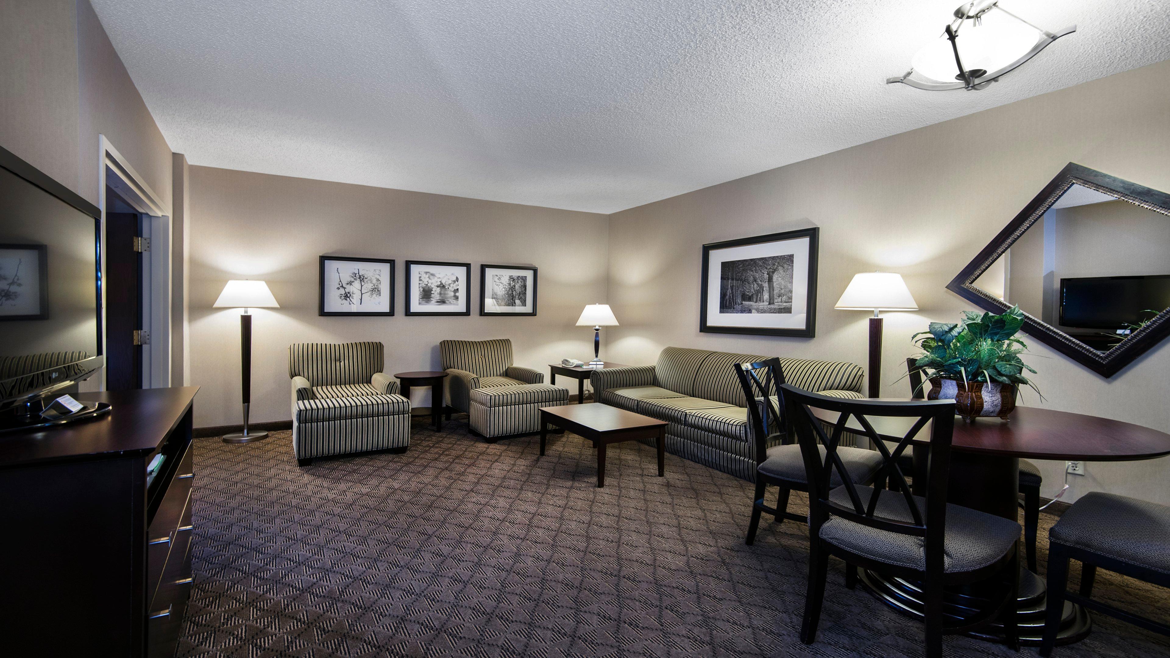 Holiday Inn Springdale-Fayetteville Area By Ihg Exterior photo