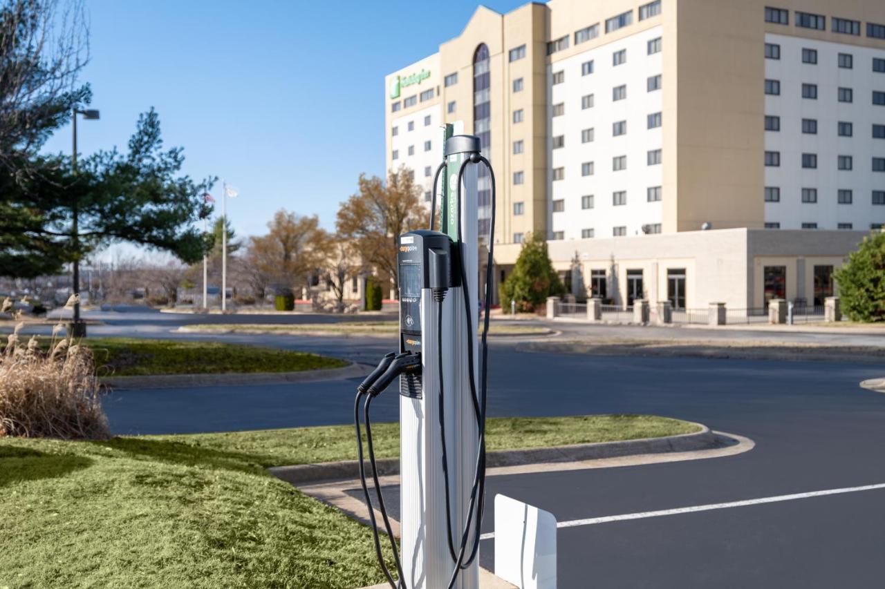 Holiday Inn Springdale-Fayetteville Area By Ihg Exterior photo